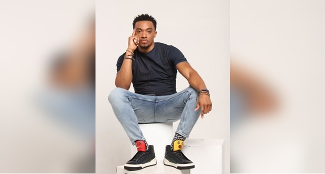 Jonathan McReynolds Sells Out Knitting Factory in Brooklyn