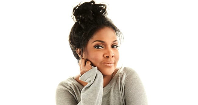 Cece Winans To Release A Christmas Album