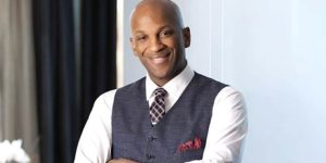 Donnie McClurkin involved in ‘Serious’ Crash, Saved by God and Two Angels