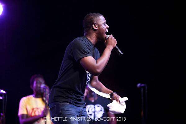 Joe Mettle Pulls Mammoth Crowd at My Love Gift 2018 (Events)