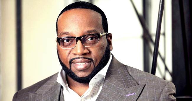 Marvin Sapp Announces Retirement from Lighthouse Full Life Center