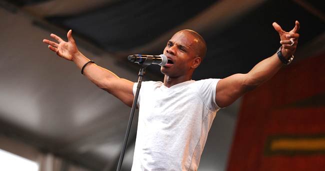 Kirk Franklin Condemns ‘White-Washing’ of Christianity