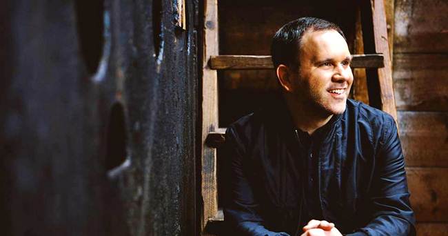 Worship Leader Matt Redman Signs With Integrity Music