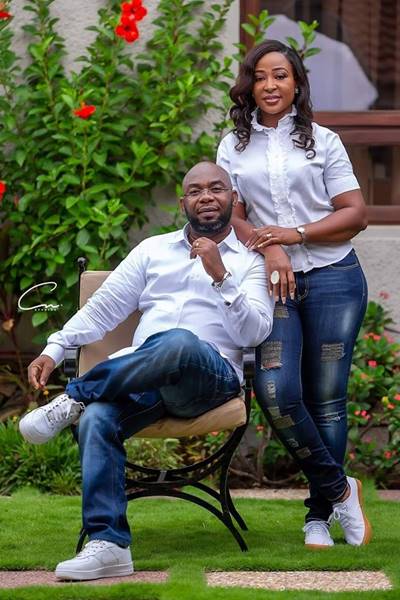 Rev Azigiza Jnr, Wife Mark 18th Marriage Anniversary With Adorable Family Portrait (PHOTOS) 