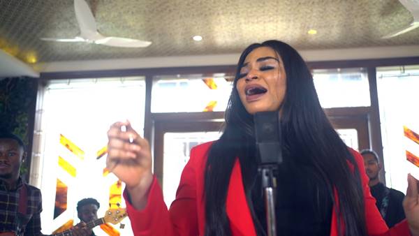 Indian – based Nigeria Gospel Artiste, Joy Fak Preps New Single “I Believe in Miracle”