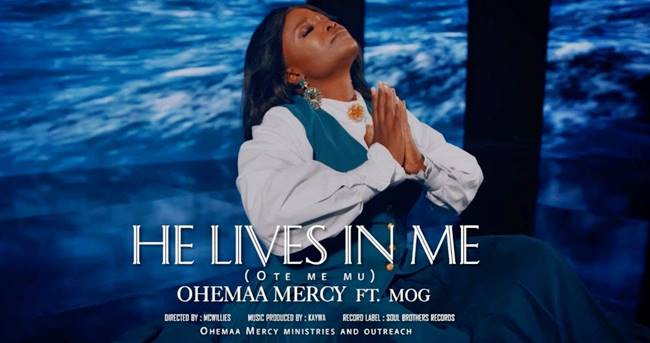 Ohemaa Mercy ft. MOG - Ote Me Mu (He Lives In Me) (Official Music Video)