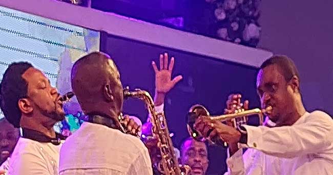 Nathaniel Bassey ft Sinach, Dunsin Oyekan and Nigeria Gospel All Stars performing Imela Medley Music Video.