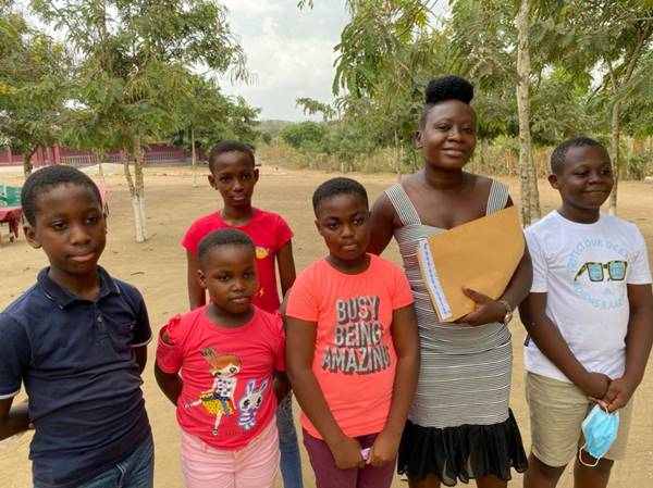 Gospel Minstrel, Sheila Addo Donates To Royal Seed Orphanage Home