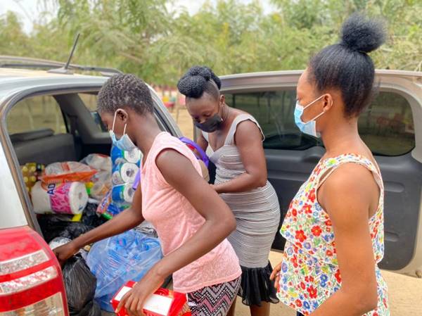 Gospel Minstrel, Sheila Addo Donates To Royal Seed Orphanage Home