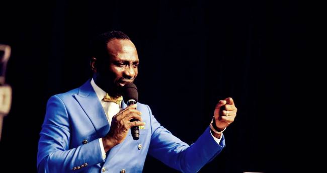 “Pull Your Trousers & Wear Skirt!” – Pastor Paul Enenche Addresses Husbands Who Allow Wives Bear Burdens