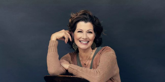 Amy Grant's Family Honors Injured Singer With Emotional Performance After Bike Accident