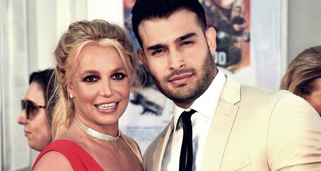 Church Hits Back At Britney Spears Claim That Wedding Request Was Rejected