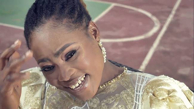 Joyce Blessing - Odo Kese (Official Music Video)