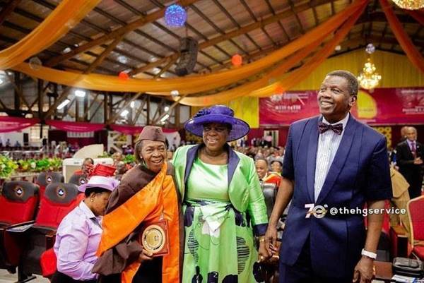 Pastor Enoch Adeboye Celebrates Oldest Graduating Bible College Student