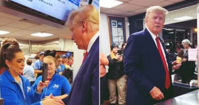 Donald Trump Prays With Restaurant Worker While On Campaign Trail