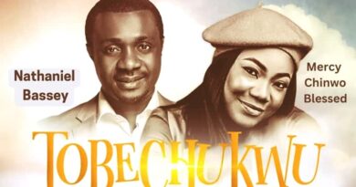 Nathaniel Bassey ft. Mercy Chinwo - TobeChukwu (Praise God) (Official Live Video)