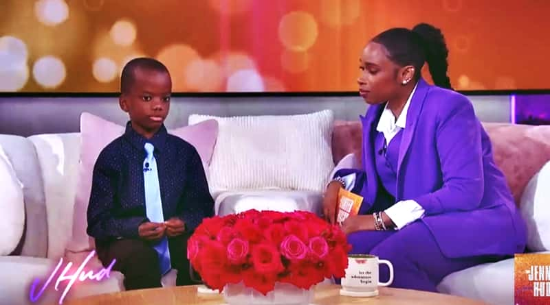 Jennifer Hudson Sings ‘Walk With Me, Lord’ Duet With Viral Kid Reporter