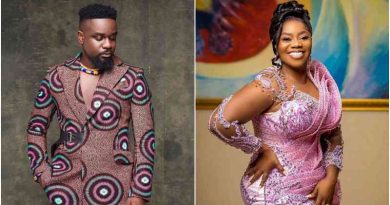 Piesie Esther Spills the Tea on Why She Loves Sarkodie’s Rap: You Won’t Believe What She Said